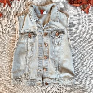Sleeveless Jean Jacket